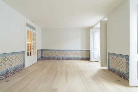 2 Bedroom Apartment, Lisboa - Photo 4