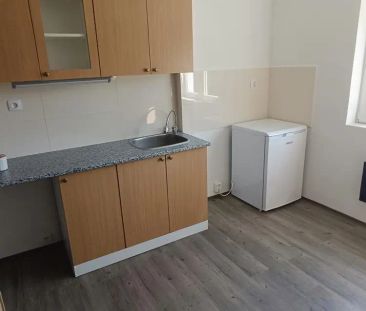 Pronájem bytové jednotky o dispozici 1+kk, ul. Nádražní, Benešov na... - Photo 3