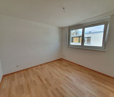 Traumhafte, helle 4-Zimmer-Penthouse-Wohnung in schöner Lage in Lau... - Foto 4