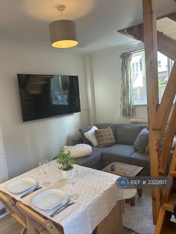 1 bedroom detached house to rent - Photo 2