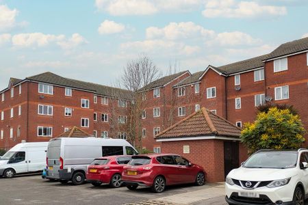 1 bedroom flat to rent - Photo 3