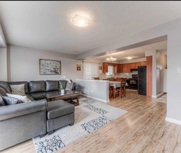 For Lease - 1231 Countrystone Drive Unit# Main & 2nd, Kitchener, On... - Photo 2