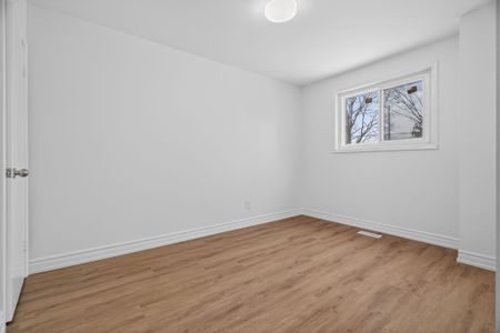 For Lease - 81 Taysham Crescent, Toronto, Ontario - Photo 4