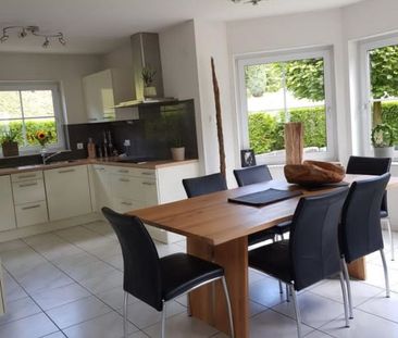 Moderne und grosszügige 3.5-Zi-Gartenwohnung mit Garage - Foto 5