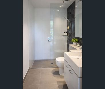 Stylish Living in the Heart of Malvern – Boutique Apartment - Photo 5