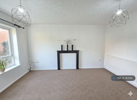 2 bedroom end of terrace house to rent - Photo 4