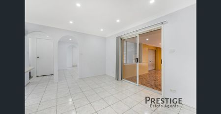 Modern Family Residence! - Photo 5