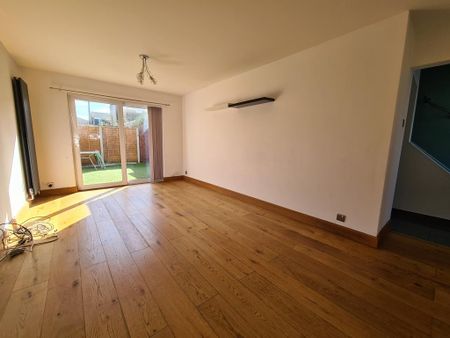3 bedroom terraced house to rent - Photo 3