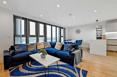 2 bedroom penthouse to rent - Photo 5