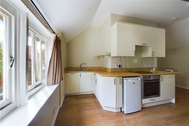 The Dene, The Street, Aldermaston, Reading, RG7 - Photo 1
