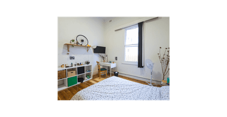 3- bedroom Fully Furnished Unit.for rent in StKilda East💥 Tram and Shops at Doorstep; Walkable to Carlisle&Chapel st. - Photo 2