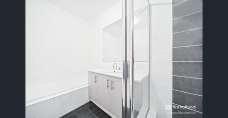 Modern Comfort & Convenience in the Heart of Aveley!! - Photo 2