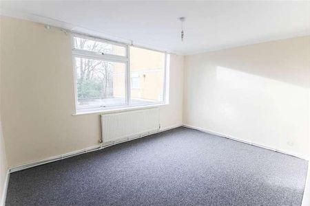 Chalfont Court, Bracken Lane, Southampton, SO16 - Photo 5