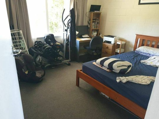 Handy and Convenient - Photo 1