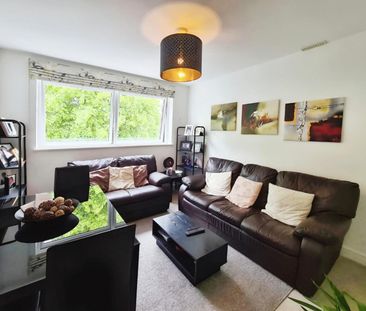 2 bedroom Flat To Let - Photo 6