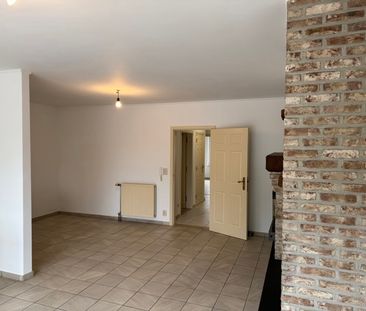 Appartement te huur in Sint-Niklaas - Photo 1