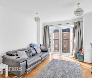 2 bedroom Flat To Let - Photo 5