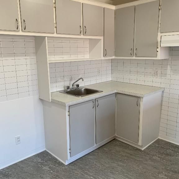 Grand 4 1/2 LeMoyne/Longueuil - Photo 1