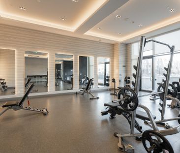 For Lease - 100 Eagle Rock Way, Vaughan, Ontario - Photo 3