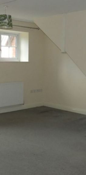 Stretton Court, Wellington - Photo 1