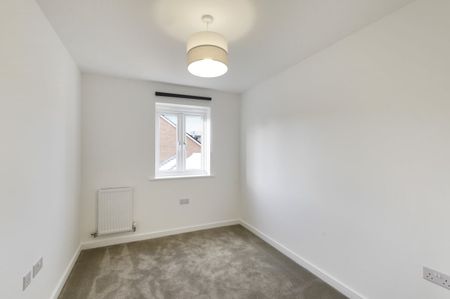 3 bedroom detached house to rent - Photo 4