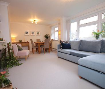 2 bedroom apartment to rent - Photo 2