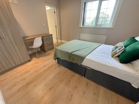 1 bedroom in a house share to rent - Photo 5