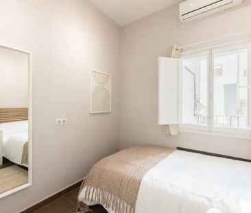 Carrer Navellos, Valencia, Valencian Community 46003 - Photo 4