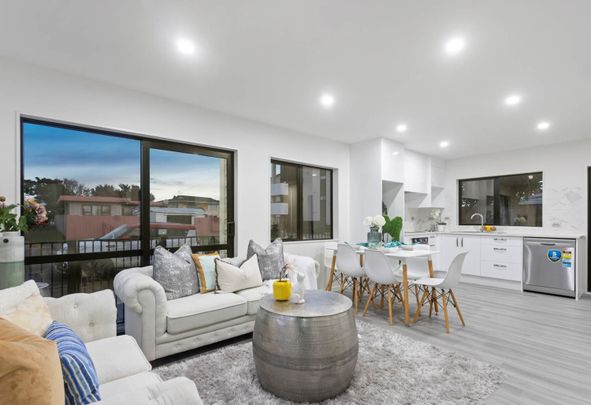 Unit 5, 2 Cornwall Road, Mangere, Auckland - Photo 1