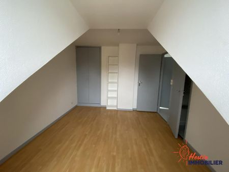 Location Appartement 2 pièces 28m² CHALONS EN CHAMPAGNE 51000 - Photo 2