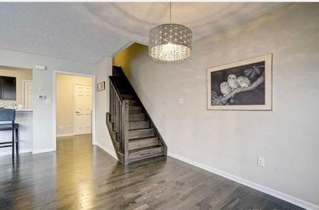 For Lease - 238 Mortimer Crescent, Milton, Ontario - Photo 2