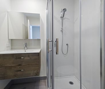 Nearly new Selo Park Townhouse - Photo 6