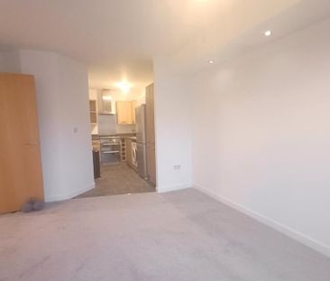 2 bed flat for rent in Granton - Photo 1
