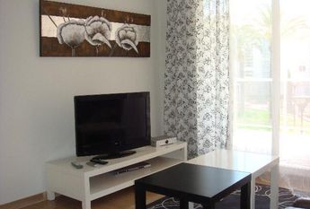 For long-term rent: apartment in Javea, Golden Garden urbanization, with 2 bedrooms and a pool.