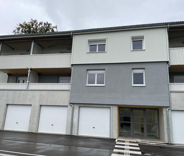 Location - Appartement T2 - 52 m² - Villers-le-Lac - Photo 1