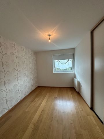 Location Appartement 4 pièces 86m² - Photo 5