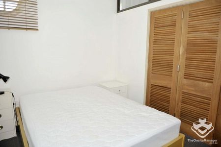 FURNISHED UNIT IN THE VALLEY - Photo 4