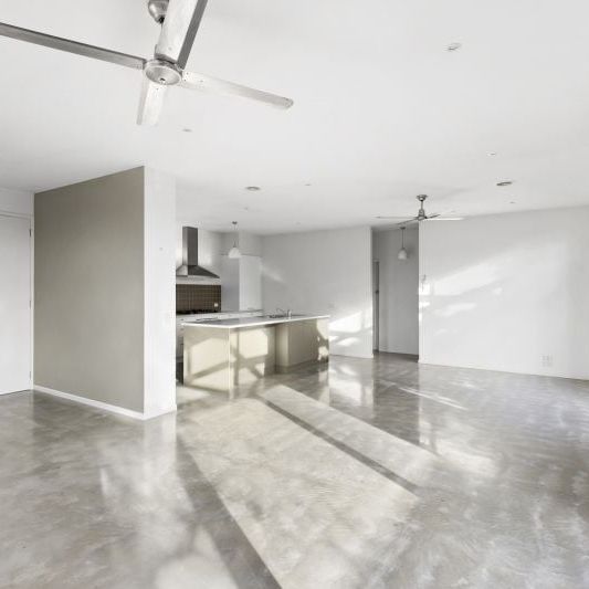 36 Johnson Street, Belmont - Photo 1