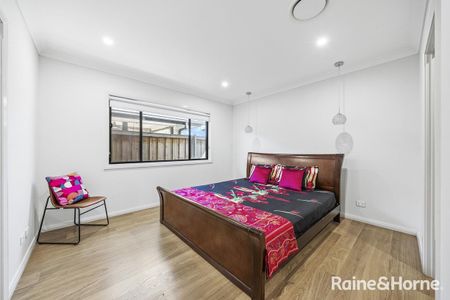 Stunning Family Home - Photo 4