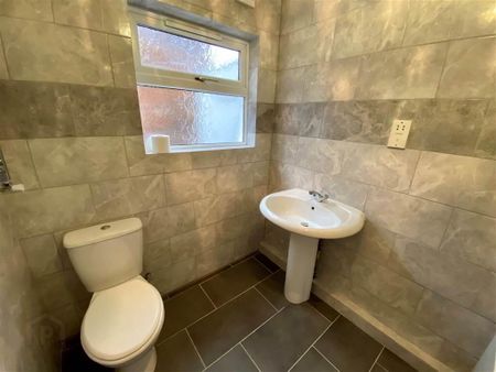37 Lismain Street, Ravenhill Avenue, Belfast, BT6 8NN - Photo 5