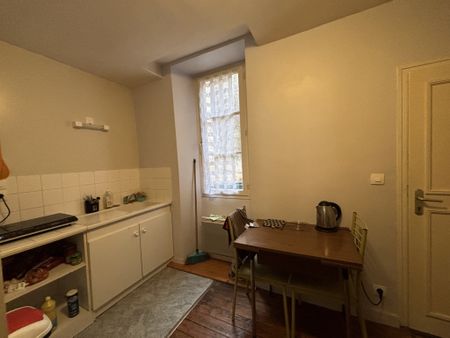 Location Appartement 1 pièce 27m² POITIERS 86000 - Photo 2