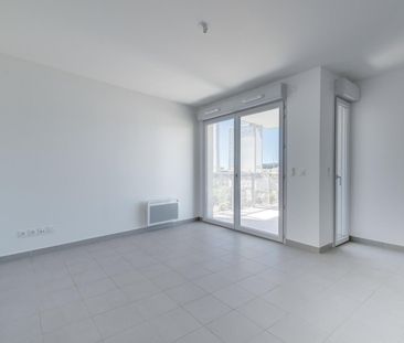 location Appartement T3 DE 60.11m² À NICE - Photo 4