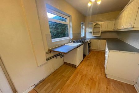 2 bedroom terraced house to rent - Photo 2