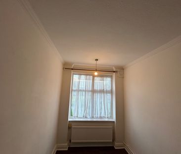 2 Bed Flat, Upper Park Road, N11 - Photo 6