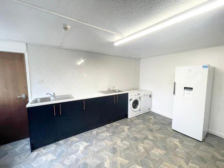 Room For Rent Wood Road, Pontypridd - Photo 5