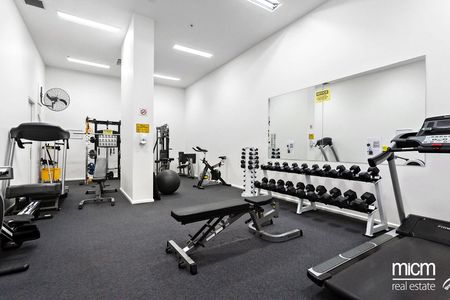 606/318 Little Lonsdale Street - Photo 3