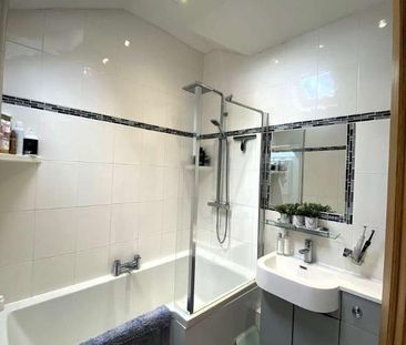 Barnway, Englefield Green, Egham, TW20 - Photo 6