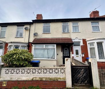 1 bedroom Flat To Let - Photo 3