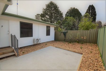 12a Warialda Street, Katoomba, NSW 2780 - Photo 2