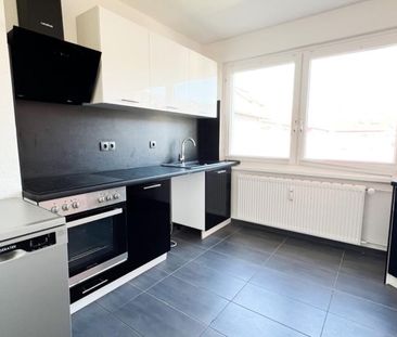 Erstbezug nach Sanierung TOP 3-Zimmer-Wohnung mit Einbauküche - Foto 1